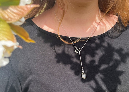 Naszyjnik krawatka z Kryształem Górskim