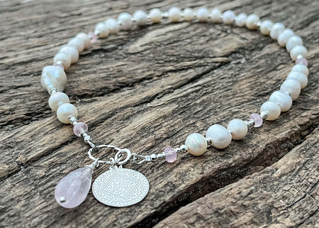 Naszyjnik z Perłą Barokową i Kwarcem Różowym