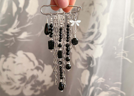 Broszka Czarny Turmalin – Ochrona i Elegancja