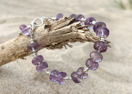 Bransoletka z Ametystem – Kamień Harmonii i Spokoju